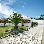 Villa Amizade